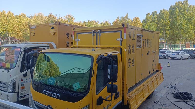 宁明柴油发电机组和UPS电源如何配合工作？