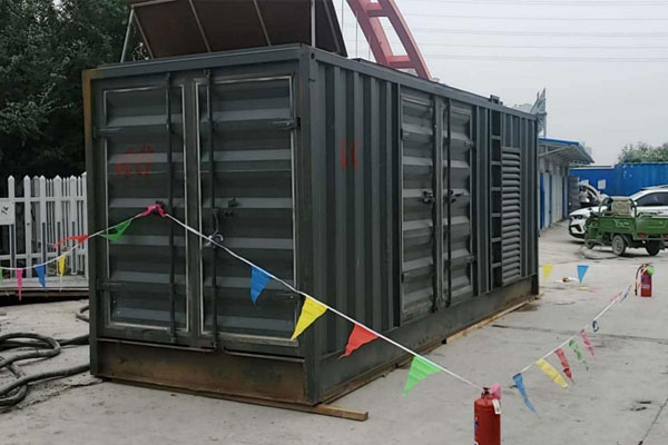 宁明发电机租赁空气滤清器多久更换一次?